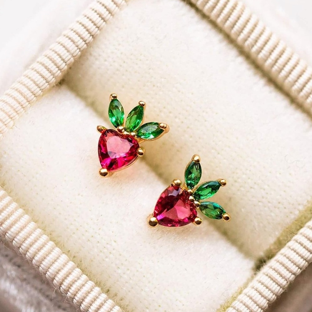 18k Gold Strawberry Earrings 18K Gold Strawberries Summer Gold Jewelry 🍓✨